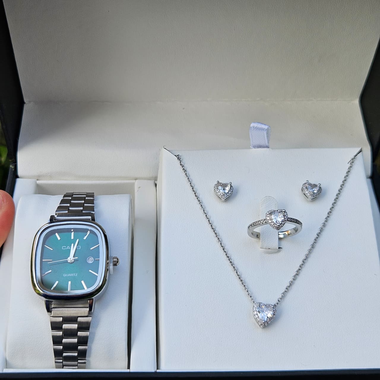 Pack Montre Casio et pandora