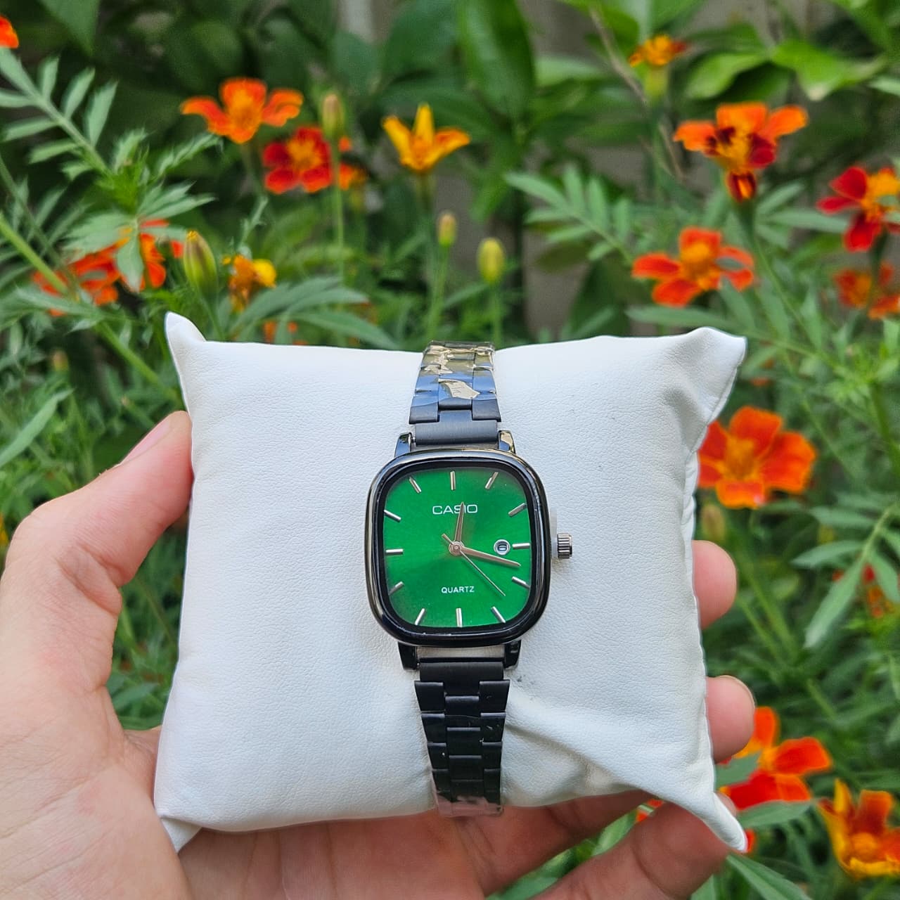 CASIO FEMME CARRÉ ACIER