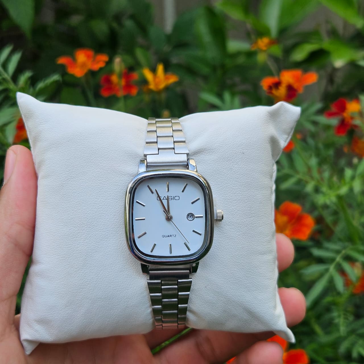 CASIO FEMME CARRÉ ACIER