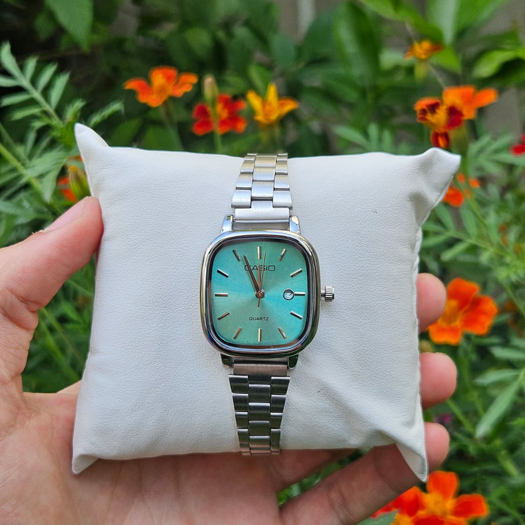 CASIO FEMME CARRÉ ACIER
