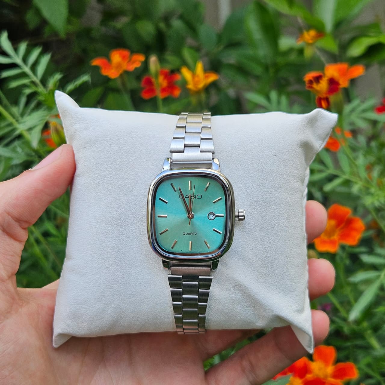 CASIO FEMME CARRÉ ACIER