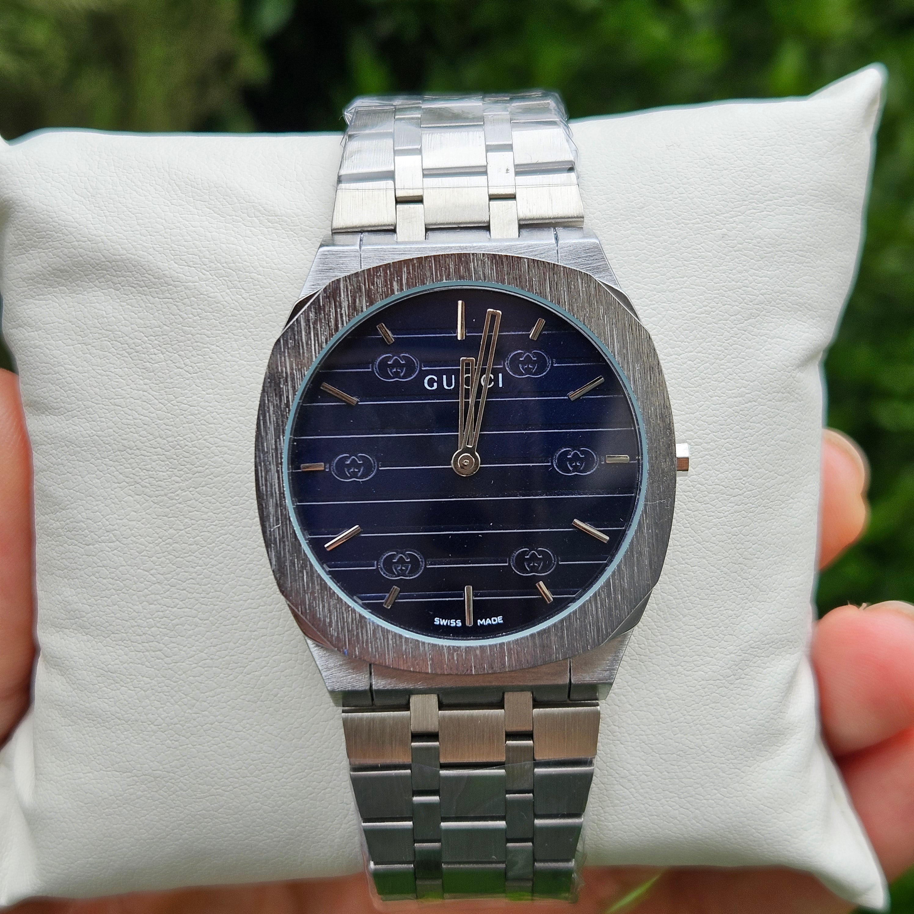 MONTRE GUCCI